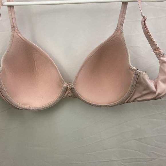 Body By Victoria’s Secret 34D Bra Lined Perfect Coverage Light Pink Lace - Picture 10 of 15